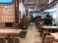 大堂-小满手工粉(上海新世界城店)