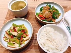 肥西老母鸡汤-老乡鸡(呼家楼店)