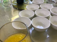 -方鼎食府