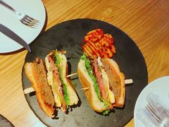 特调山楂酱汉堡-HIGH FIVE哈福手工汉堡(桂林路店)