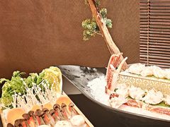 -蟹犇前•帝王蟹雪蟹(陆家嘴店)