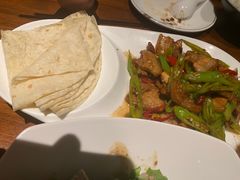 农家小炒肉-泉畔人家·老济南经典鲁菜(大明湖店)