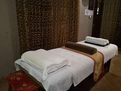 包房-汤泉良子·沐足·颂钵疗愈·SPA(珠江新城店)