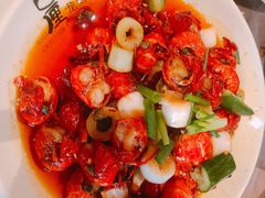 全味虾球-巴厘龙虾·榜首油焖大虾(音乐学院·沿江酒馆店)