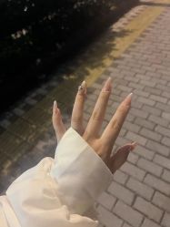 -刘娟美甲沙龙