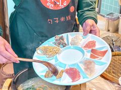 -勺子米线·云南传统小吃市集(四方街店)