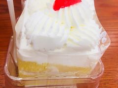 -红宝石·鲜奶小方·海派西点房(南丹店)