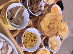 -鸡遇虾煲干锅火锅(小寨金莎店)