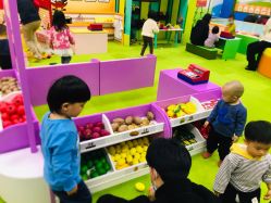 -莫莉幻想儿童乐园(郑州丹尼斯三天地店)