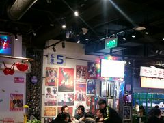 大堂-马路牙子地桌烤肉(工体店)