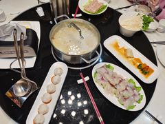 -煲王粤菜餐厅(中侨中心店)