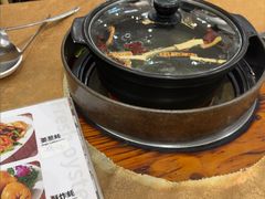 -濠轩阁特色生蚝火锅总店