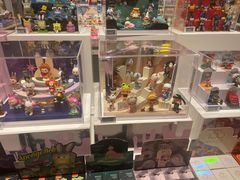 -泡泡玛特POPMART(龙湖杭州滨江天街店)