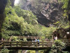 -龙水峡地缝景区