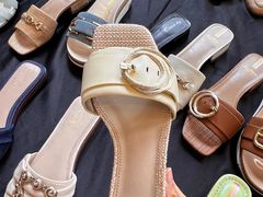 -广州周大福金融中心