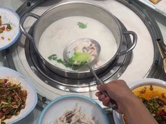 -粤顺渔坊·中山脆肉鲩火锅(清湖店)