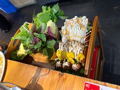 -野山舂·贵州现舂酸汤牛肉(鸿通城店)