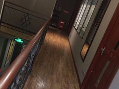 -莱蔻·圣灸堂·推拿艾灸(天山店)