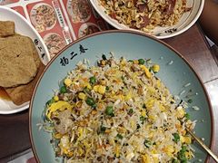 -扬二春炒饭(国庆路总店)