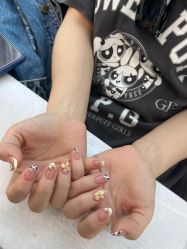 -斯馨·健康美甲美睫