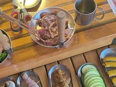 -叽叽扎扎烤肉场(生态城万达店)