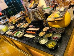 自助取餐区-怡咖啡海鲜自助餐厅(浦东香格里拉店)
