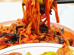-川湘哥麻辣鸡块(万达店)