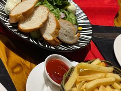 -申德勒加油站餐厅(三里屯北小街店)