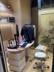 -万阡国际专业祛斑·祛痣·祛疤连锁