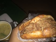 -老西关黄老太牛肉烧饼