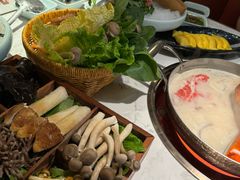 -捞神煲汤火锅(湖滨商业街店)