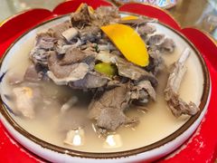 察布查尔清炖羊羔肉-一个勺子新疆锡伯主题私房菜(红墙巷49号院店)