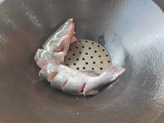 -老刘生态大鱼坊铁锅炖鱼(赛马场店)