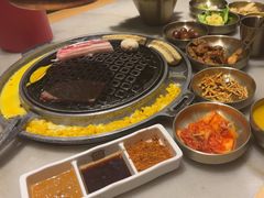 -韩宫宴烤肉·料理(颛桥万达店)