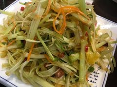 凉拌马家沟芹菜-东北大院·东北菜(三台子店)