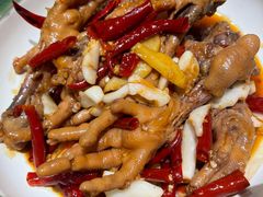 -费大厨辣椒炒肉(高铁吾悦广场店)