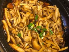 砂锅养生菌-大闫家烧烤·小海鲜家常菜(郑庄店)