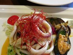 -拉亚汉堡经典餐厅(商城路店)