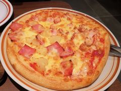 培根鸡肉双拼披萨-萨莉亚意式餐厅(杭州滨江天街店)