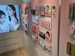 -4iNLOOK美瞳店(龙之梦购物中心虹口店)