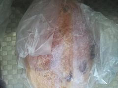 紫麦蔓越莓软欧包-甜星Star面包生日蛋糕(北坦店)