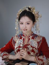 -艾米丽婚纱礼服