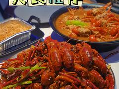 -钳小柒·小龙虾蓝龙王烧烤夜宵(长寿路店)