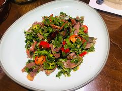 -东口码头·烧鸽子·鱼头泡饼·地方菜(金鹰悦城店)