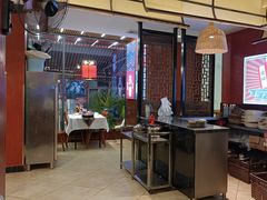 -刘姐啤酒鱼民族演艺餐厅(西街总店)