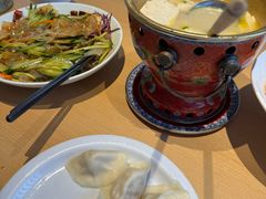-关东小磨东北菜(上海长风大悦城店)