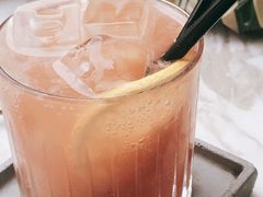 -UNI UNI(环亚凯瑟琳店)