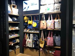 -九木杂物社(恒隆广场店)