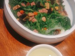 -鱼亨小鲜酸菜鱼(大信店)