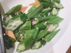 -泡泡玛特POPMART(侨福芳草地店)